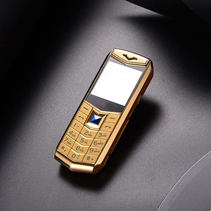 Metal Body Mini Luxury Phone With MP3 Camera Bluetooth Flashlight Children Phone 1.5'' Mobile CellPhones